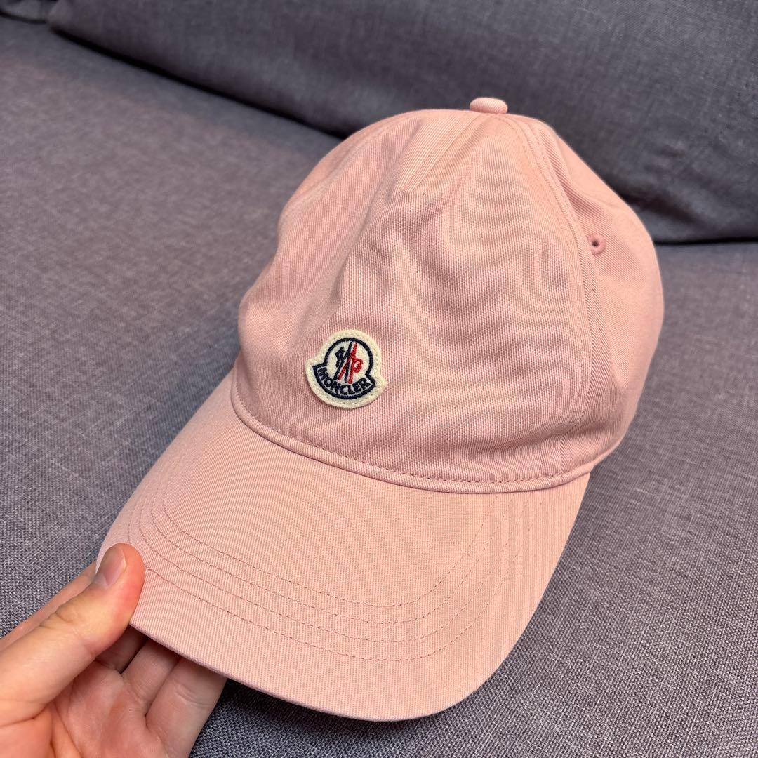 モンクレールキャップ　ピンク　サイズ55-62センチ