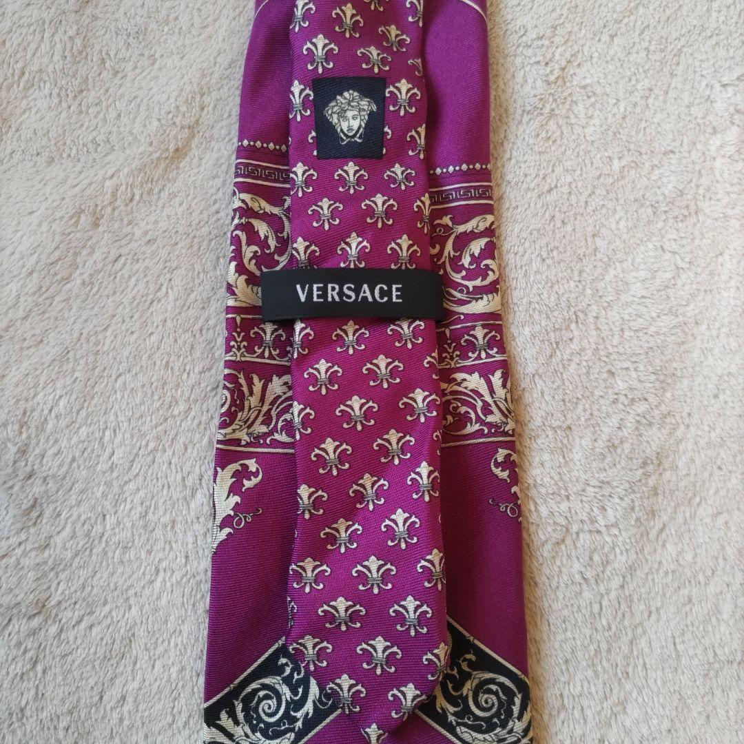 ☆新品☆ヴェルサーチ VERSACE ネクタイ