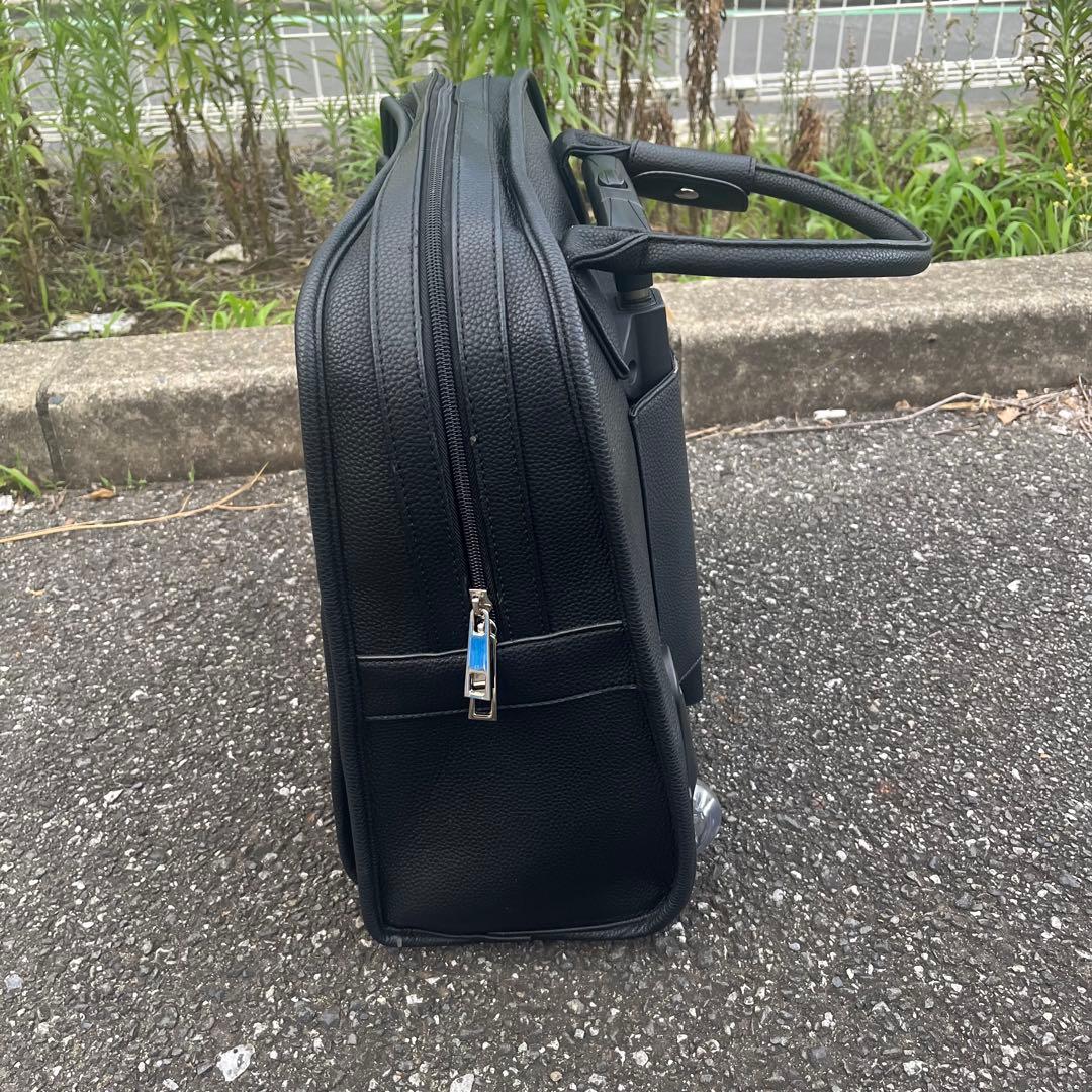 Olivia Lauren オリビア ローレン　キャリーキャスター付き