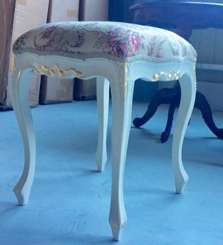 値下げ！　新品未使用　猫脚スツール　ロココ調　薔薇柄　アンティーク調 金箔張り