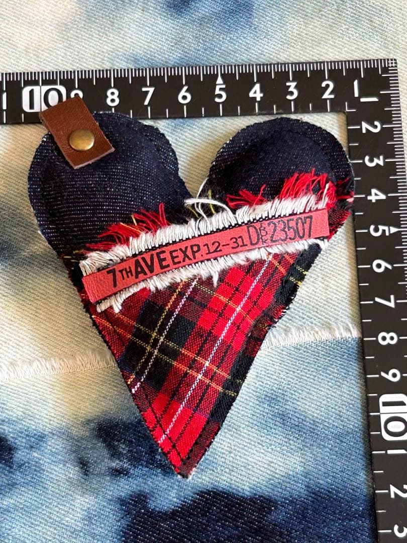 ぷっくりハートタグ♡赤チェック　No.419