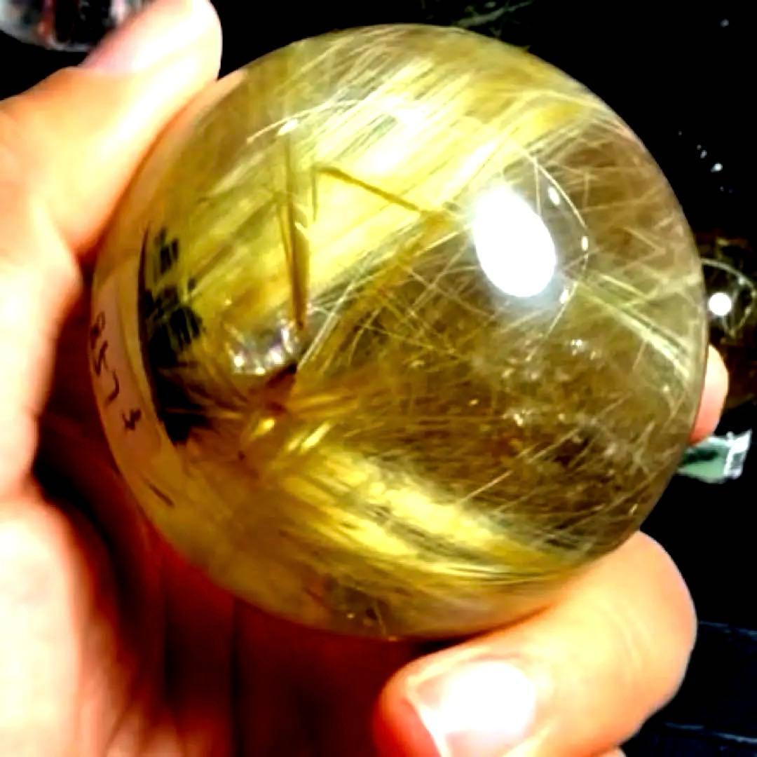 超絶綺麗✨55mm ゴールドタイチンルチルクォーツ　丸玉　スフィア　金針水晶