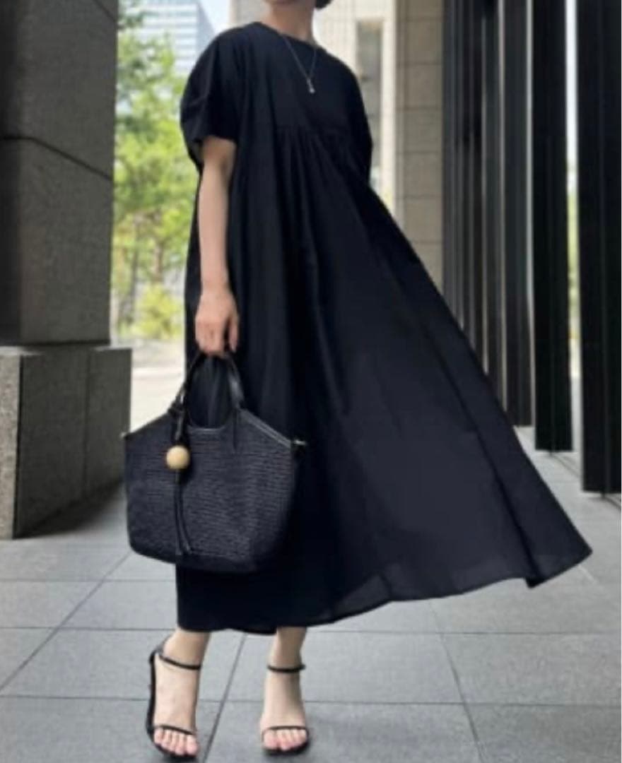 新品 タグ付き beardsley 袖パフ ワンピース