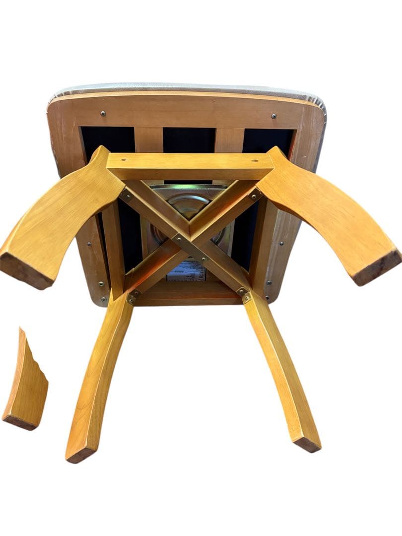 ニトリ 回転式ダイニングチェア 2脚セット　ナチュラルウッド