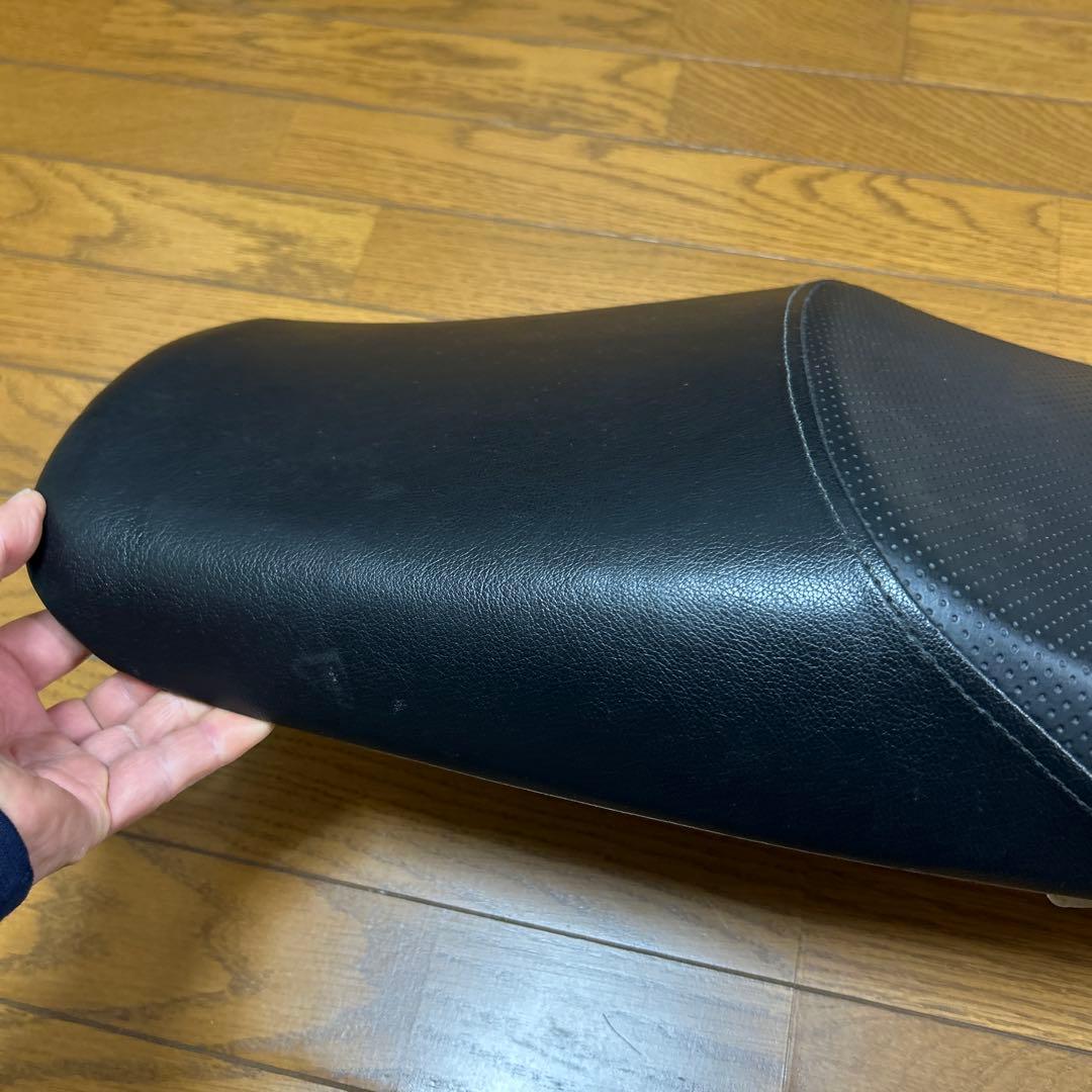 t*i様 ZZR1100C ディンプル生地張り替え済シート 0126