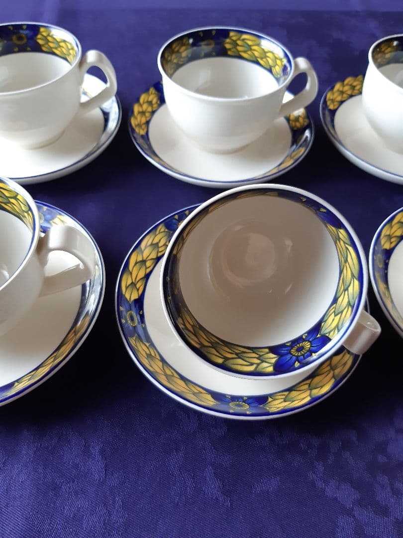 ロイヤルコペンハーゲンのブルーフェザン