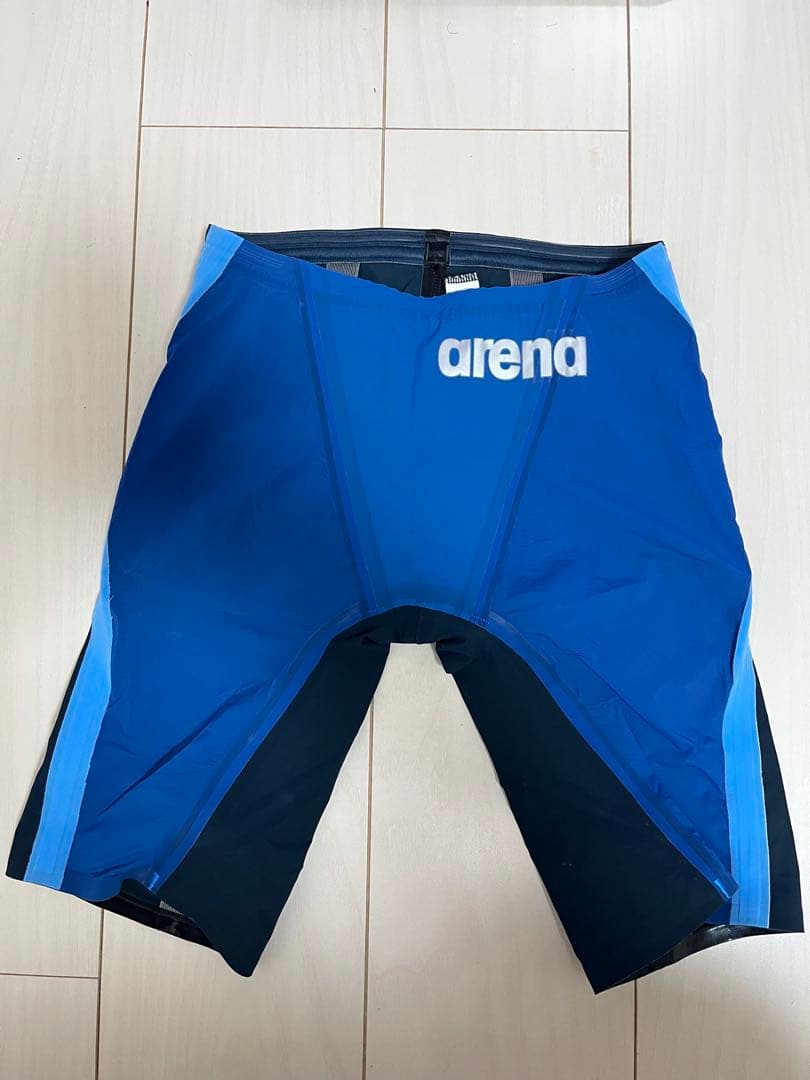 arena アクアフォースストームCP Mサイズ