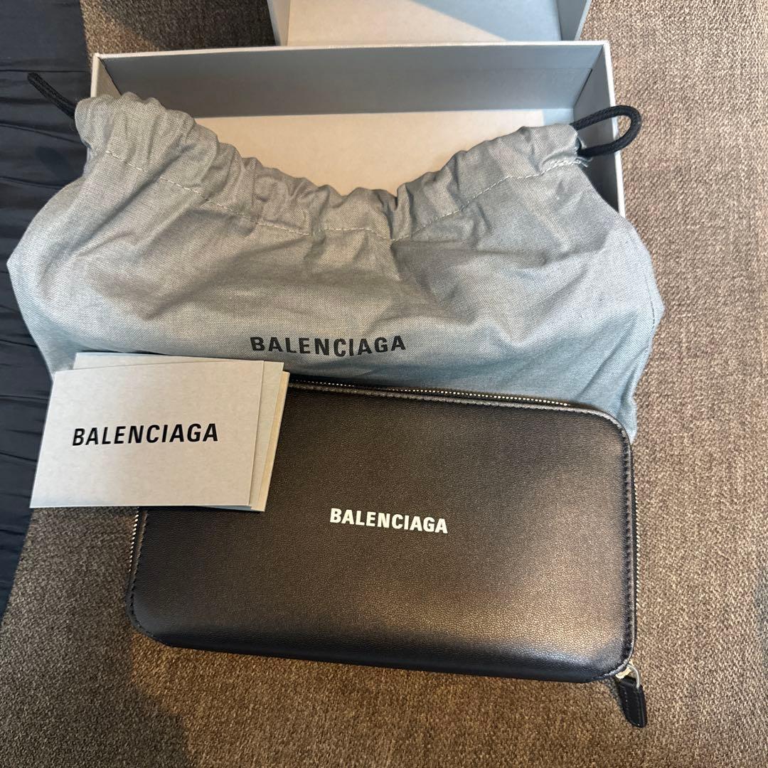 BALENCIAGA 財布