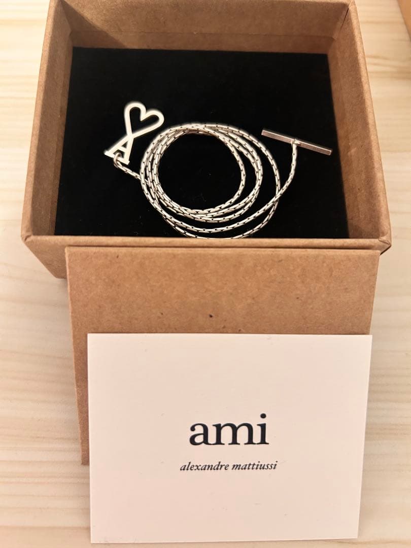 Ami Paris ハートモチーフ シルバーネックレス