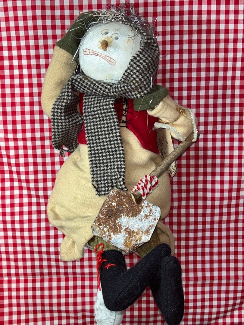 アメリカの作家Sew be it ソービーイットスノーマンカントリードール