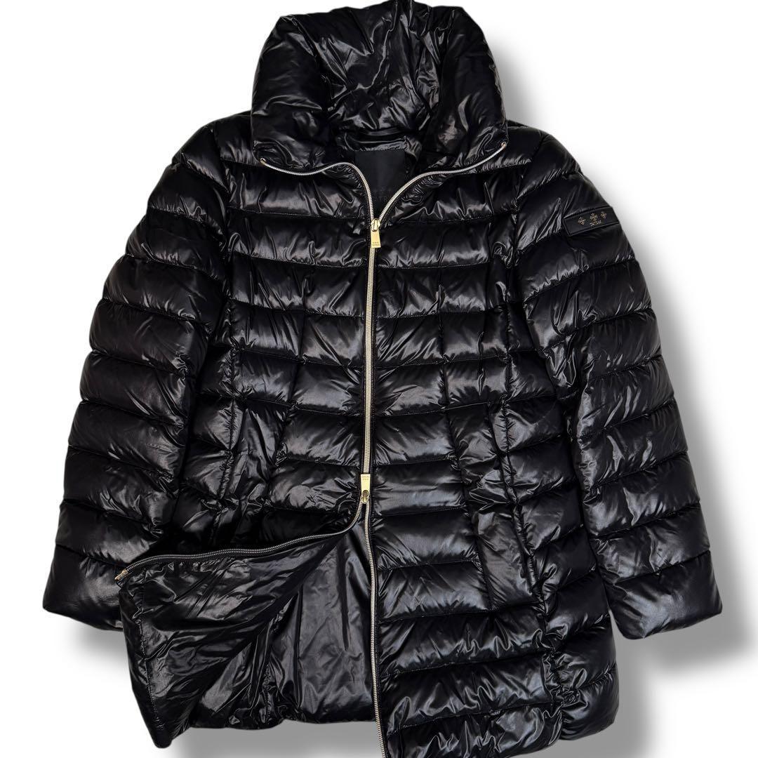 極美品 TATRAS FLUANTA タグ付き 24AW ダウンジャケット 黒