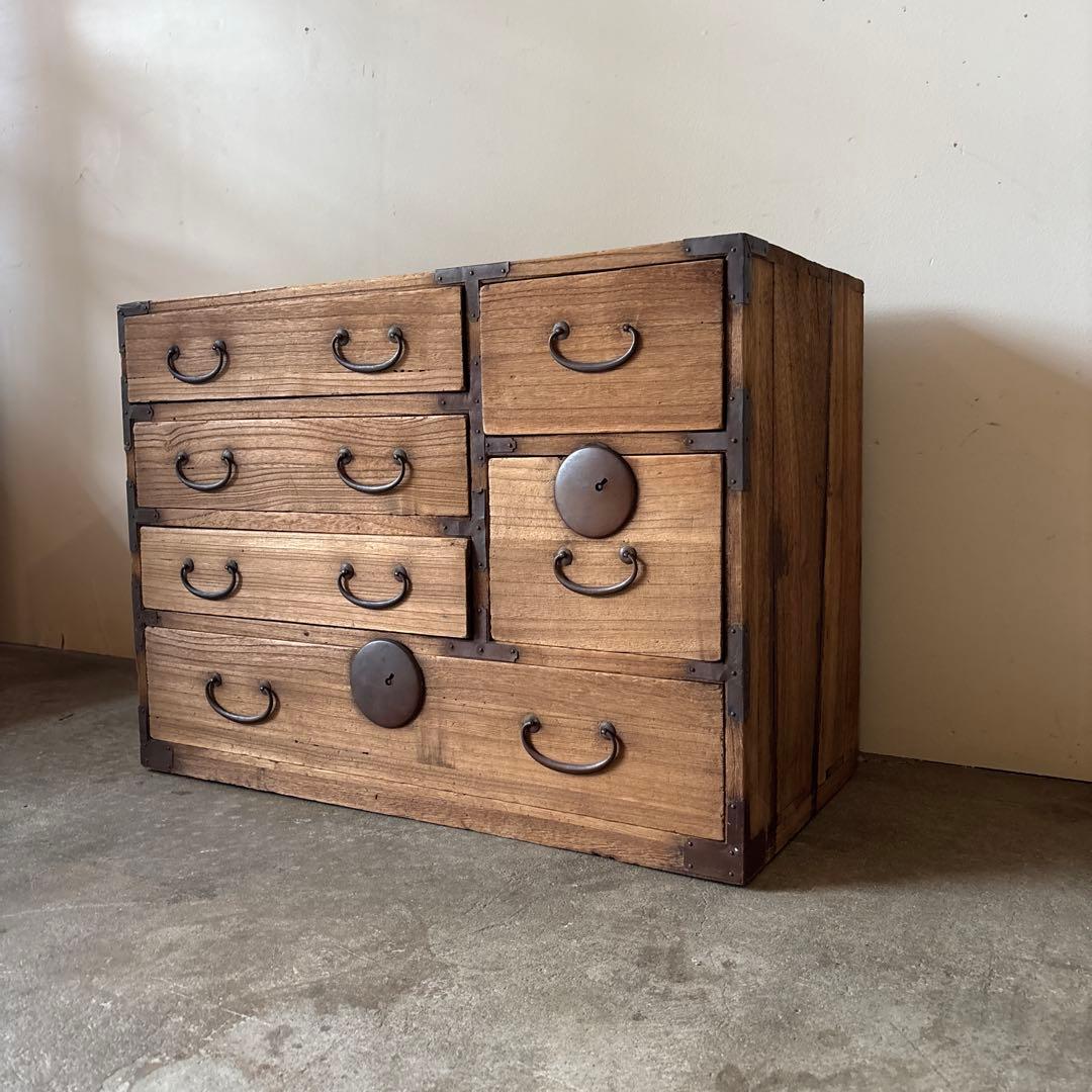 古いちょっと大きめの小引き出し　小箪笥　桐箪笥　和家具　当時物