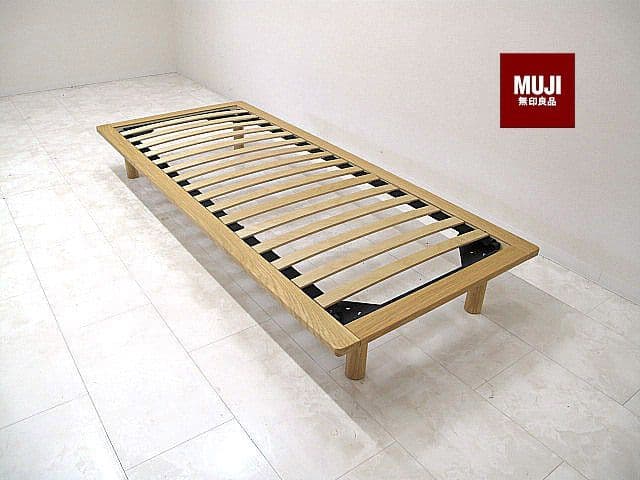 【展示品】MUJI　無印良品 セミシングルオーク材ベッドフレーム コンパクト設計