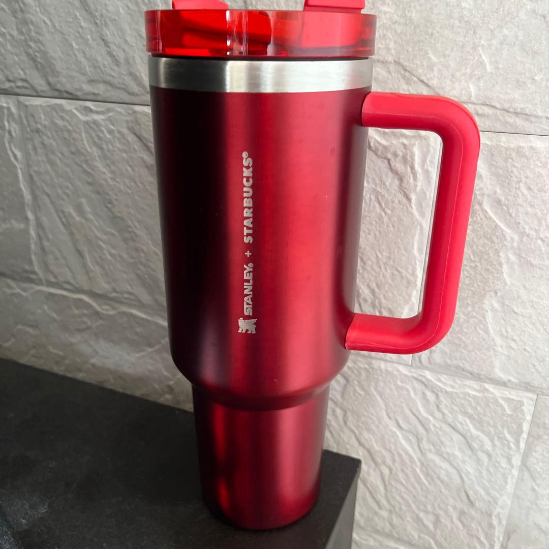 箱付新品！スタンレースタバ限定　レッド　かっこいい手提げホルダー付き