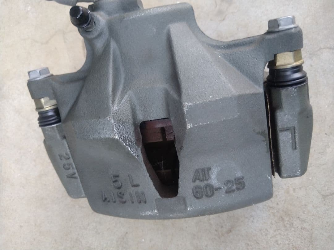 JZS171 後期ブレーキキャリパー ほぼ新品