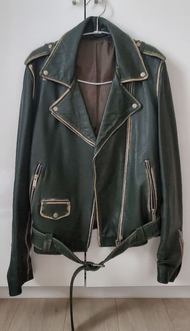 さっち　美品　革ジャン レザージャケット ダークグリーン