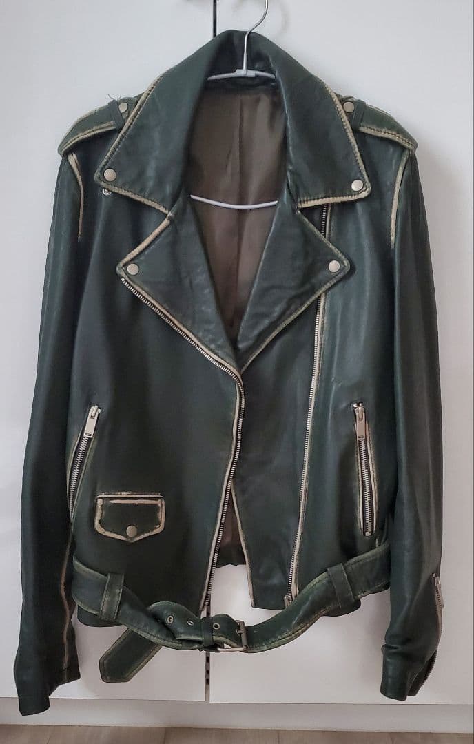 さっち　美品　革ジャン レザージャケット ダークグリーン