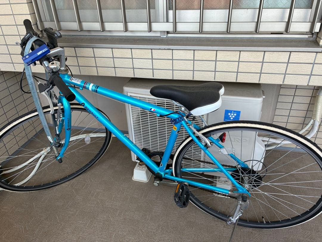 RENAULT クロスバイク AMPP300 ライト付き