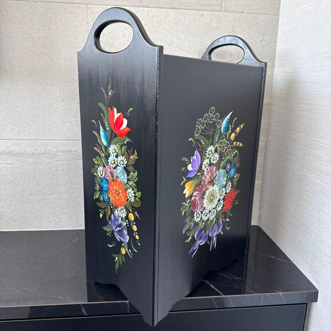 トールペイント (アッセンデルフト)マガジンラック