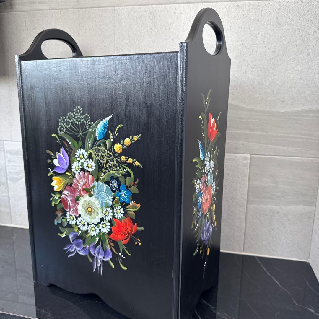 トールペイント (アッセンデルフト)マガジンラック