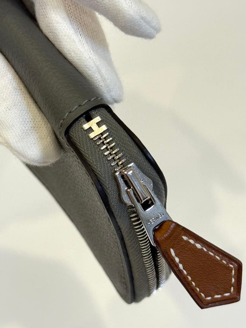 ほぼ未使用 W刻印 HERMES アザップ ミニ シルクイン ケース