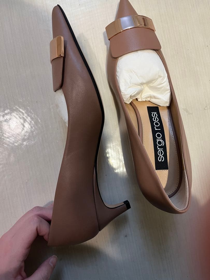 sergio rossi ベージュ sr1 サイズ36.5 4.5cmヒール
