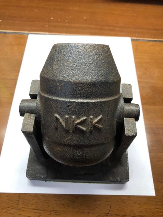 製鉄所　転炉レプリカ