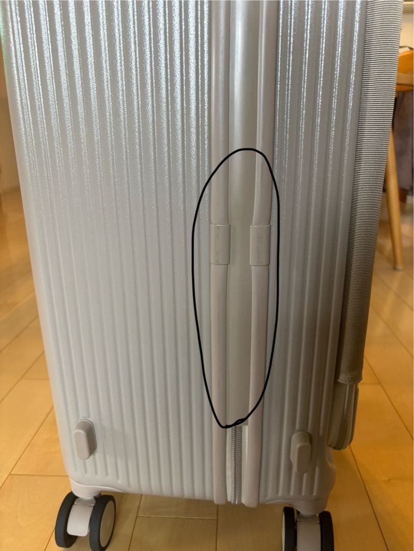 innovator 75L キャリーケース カフェラテ　美品