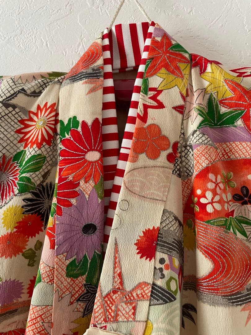 七五三　2歳　3歳　アンティークお着物セット　正絹白無地被布　ビーズバッグ