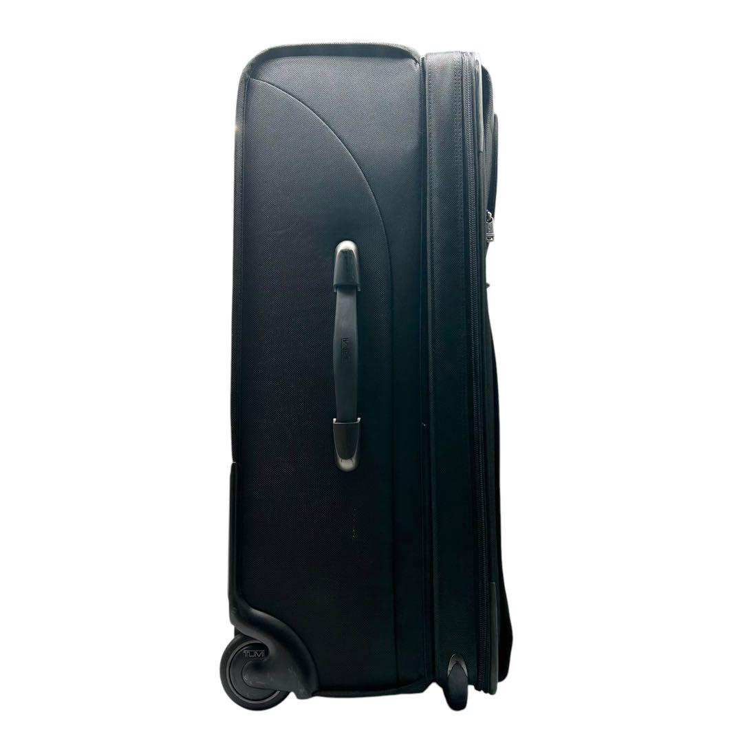 【良品】トゥミ キャリーケース 大型 22028D4 2輪キャスター 80L