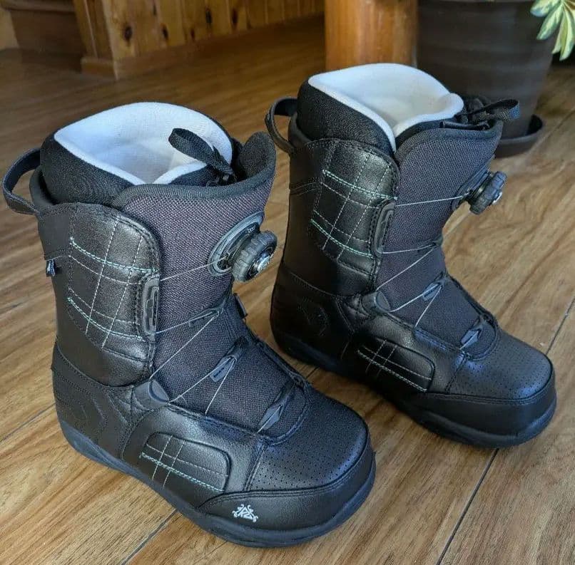 美品　K2 ケーツー スノーボード ブーツ 24.5　PULSE BOA SP