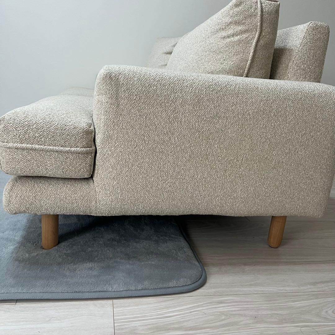 【unico】ベージュファブリックソファ（Irula）