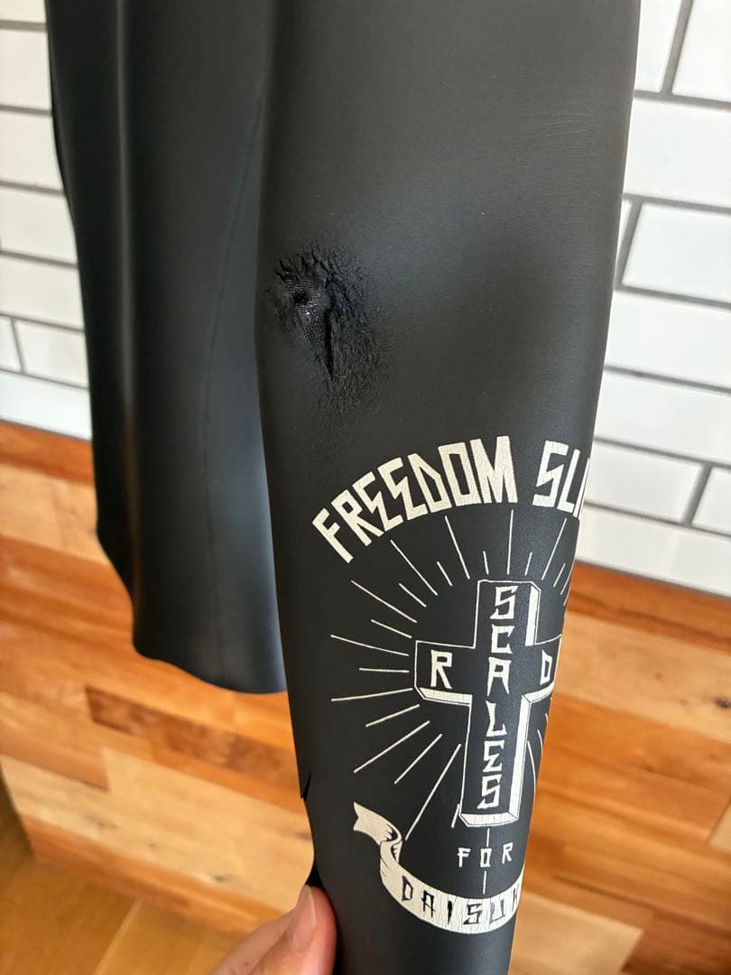 ウェットスーツ　長袖タッパー