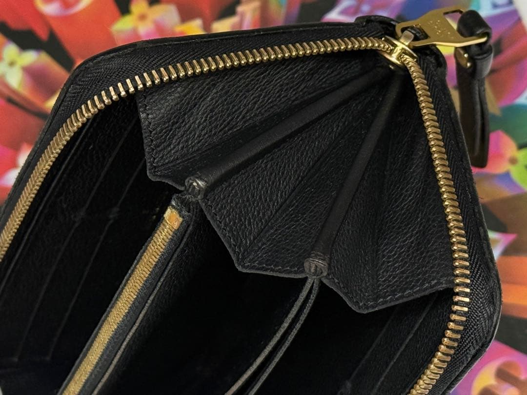 LOUIS VUITTONルイヴィトン　ジッピーウォレット長財布　ブラック