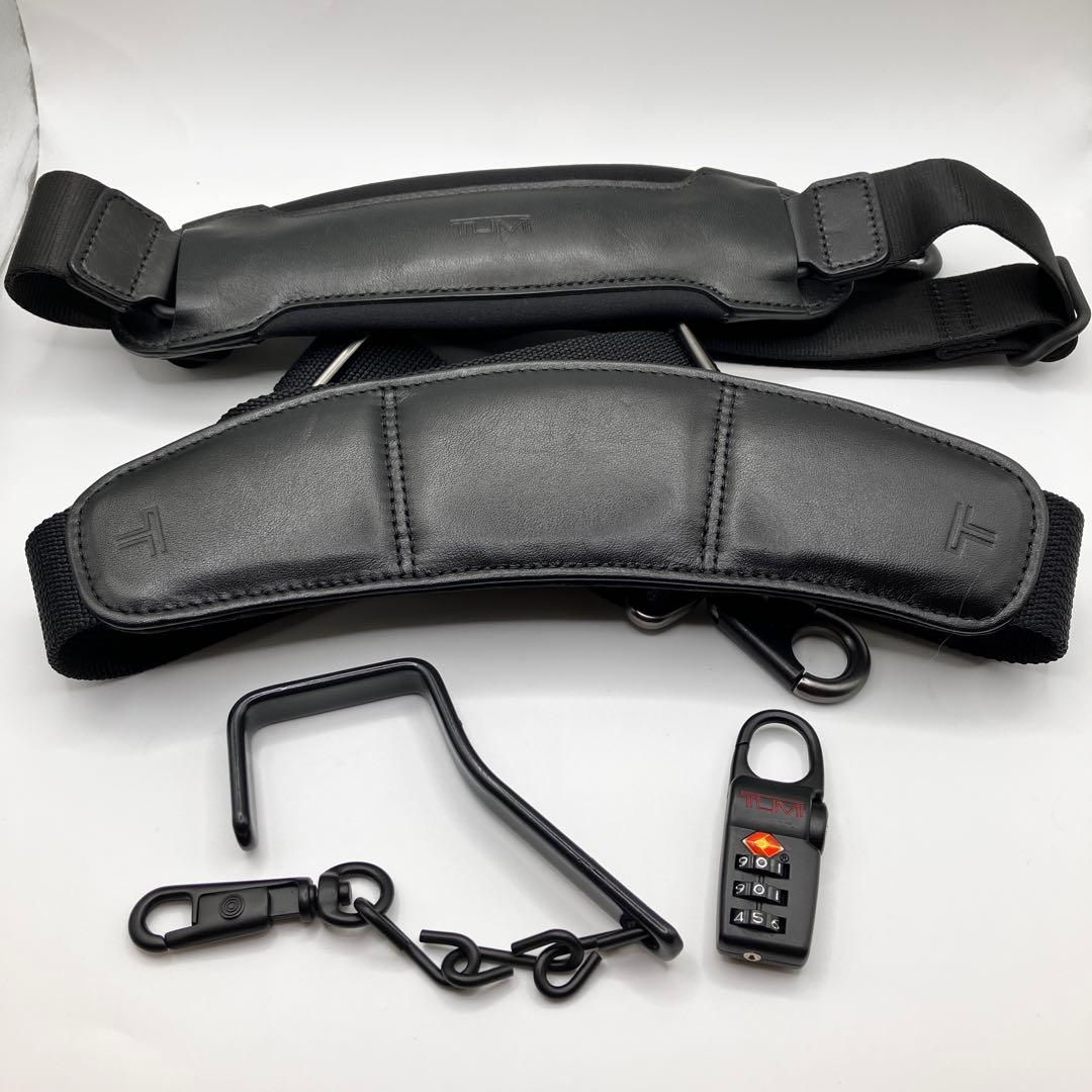 ☆極美品☆ TUMI トライフォールド ガーメントケース 22133DH