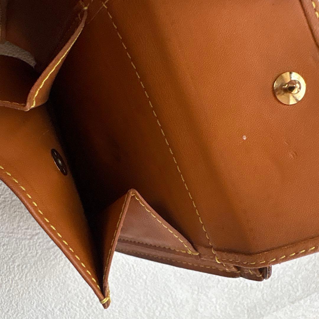 LOUIS VUITTON wallet ヴィトン財布　M85017 ノマド財布