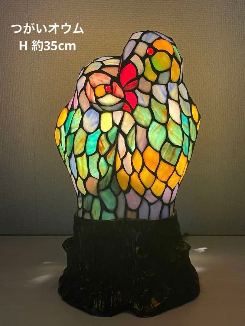 つがい　オウム　ステンドグラス