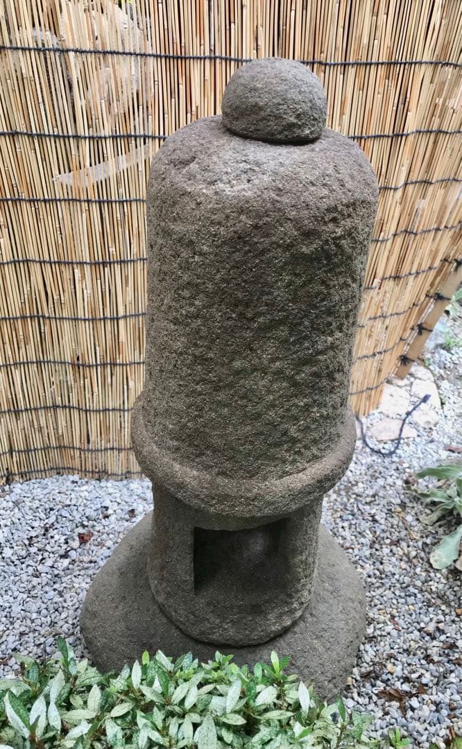 更に値下げ中露地庭石灯篭・茶庭灯篭・オブジェ・燈籠・灯籠・庭石・ガーデニング