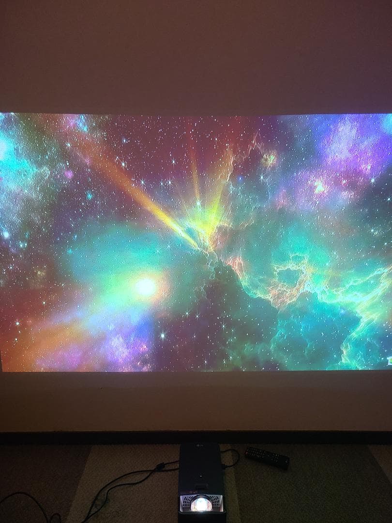 【ジャンク】LG PF1000UG 超短焦点プロジェクター