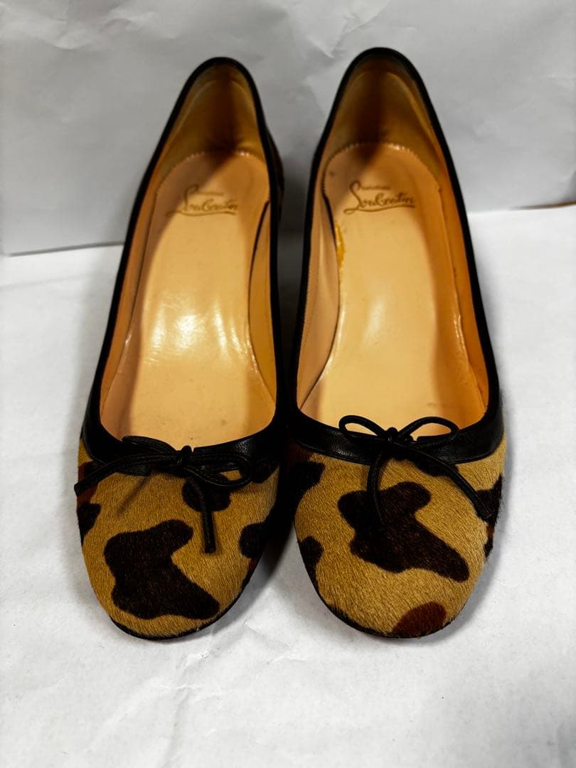 eve　クリスチャン　ルブタン　ヒョウ柄リボン付きパンプス