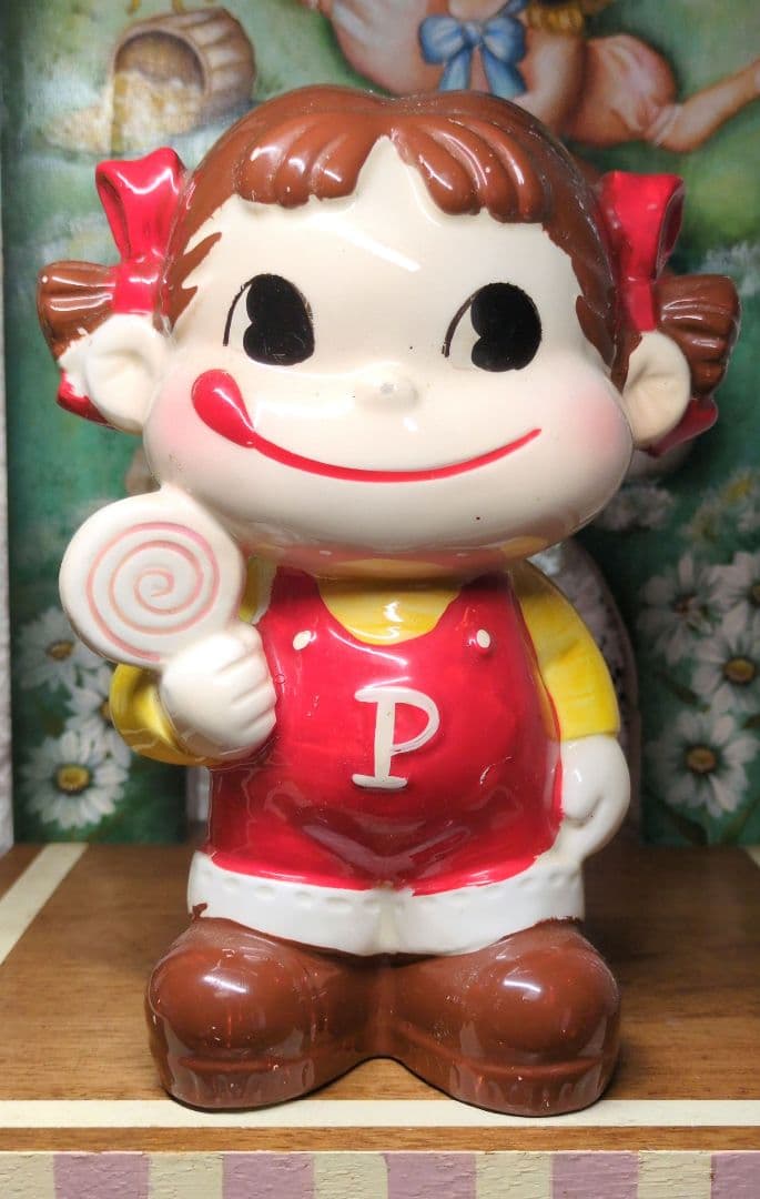 昭和レトロ 超レア!50年以上前の1970年代ペロペロキャンディペコちゃん貯金箱