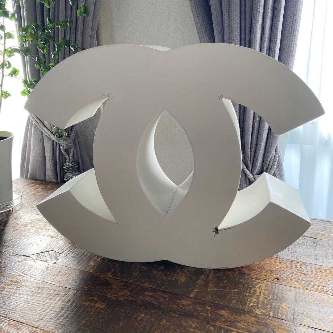 シャネル　ロゴ　置物