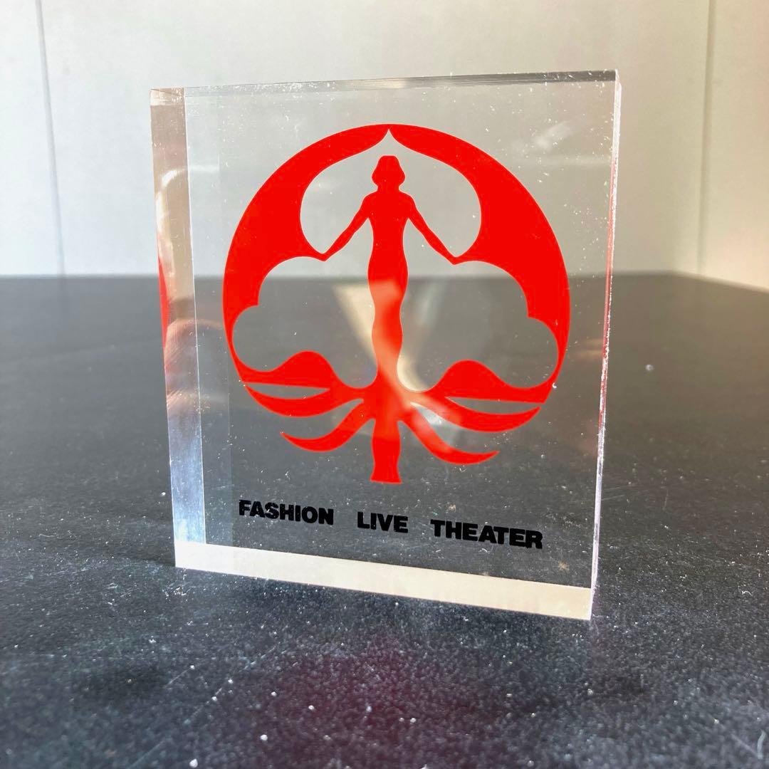Fashion Live Theater アクリルオブジェ