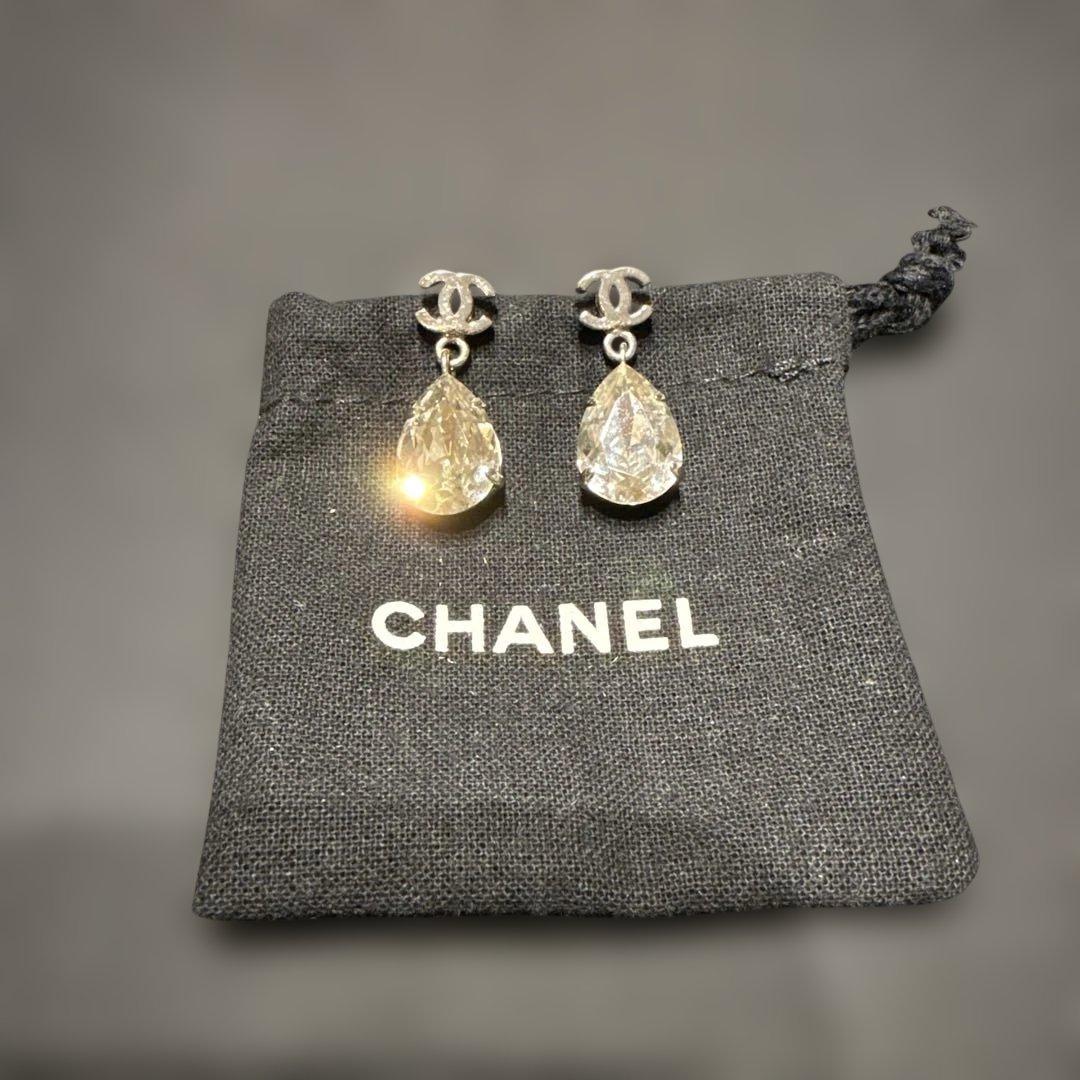 【正規品】CHANEL　シャネル　クリスタルドロップ型　ピアス