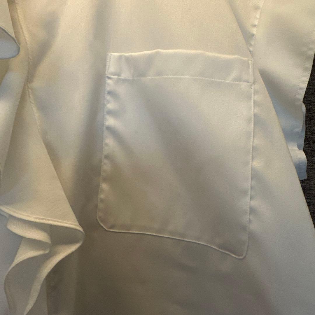 未使用　美品　トゥモローランド　BACCA 白　ブラウス　シャツ　半袖