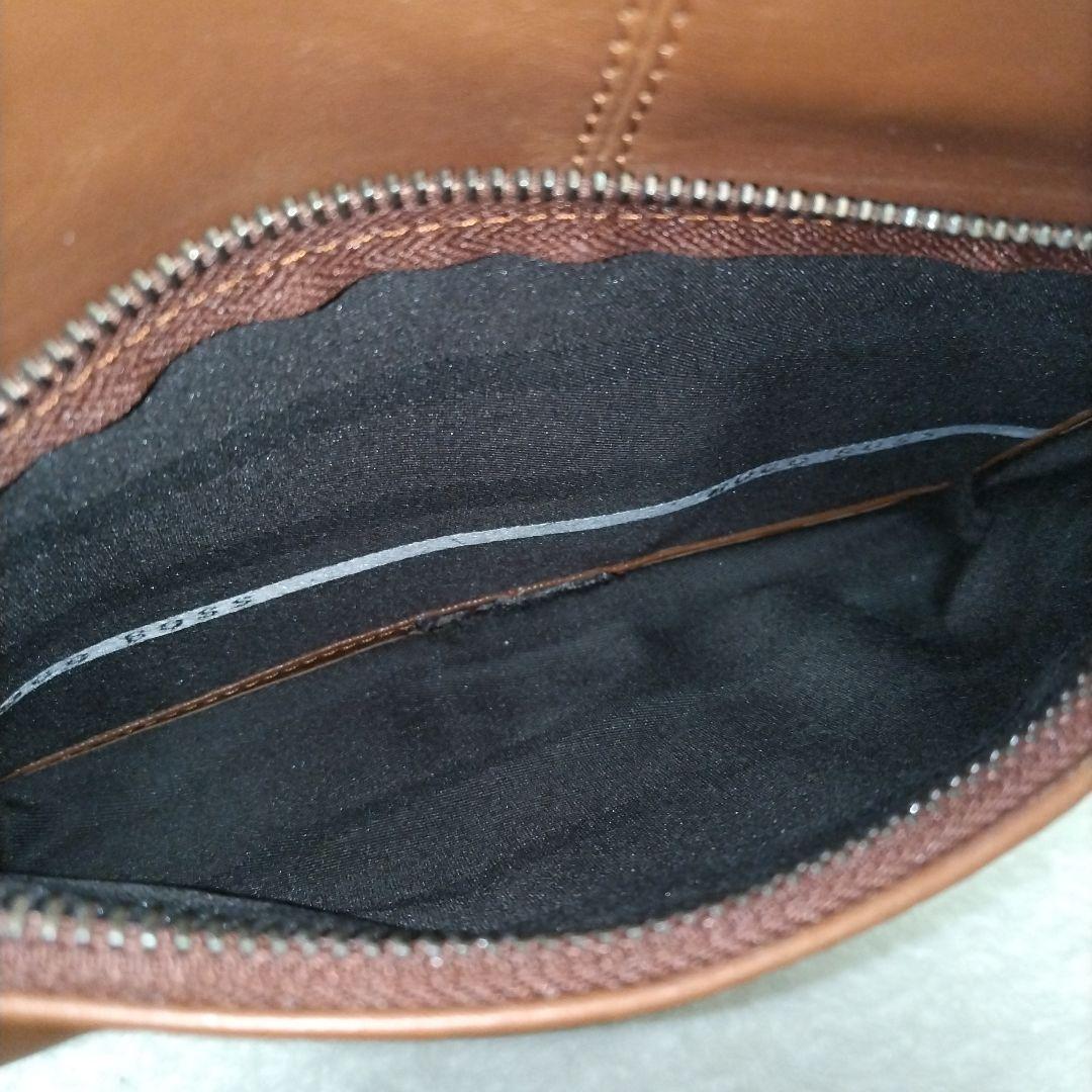 【激レア】BOSS ヒューゴボス カウスキン レザー ロゴ メッセンジャーバッグ