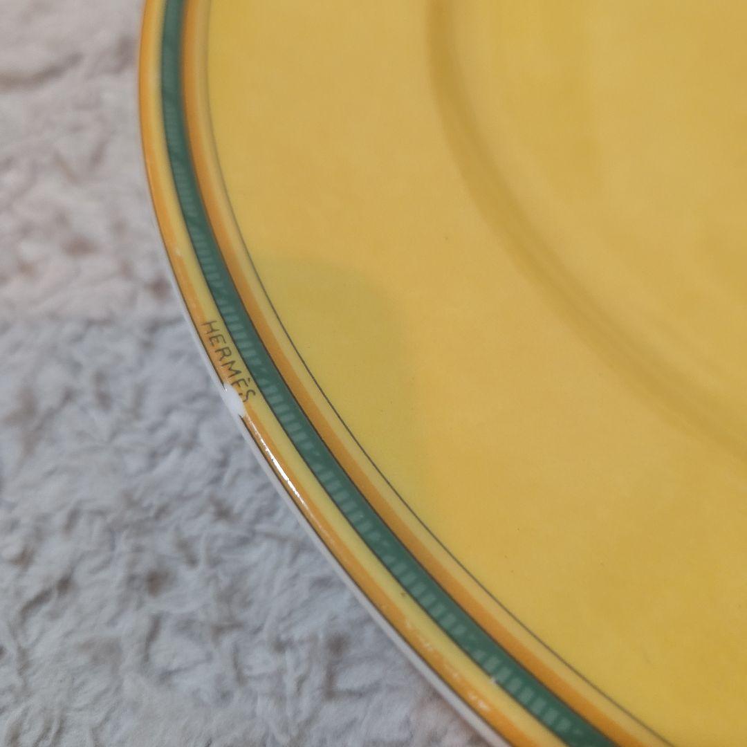 Hermès イエロー ストライプ皿