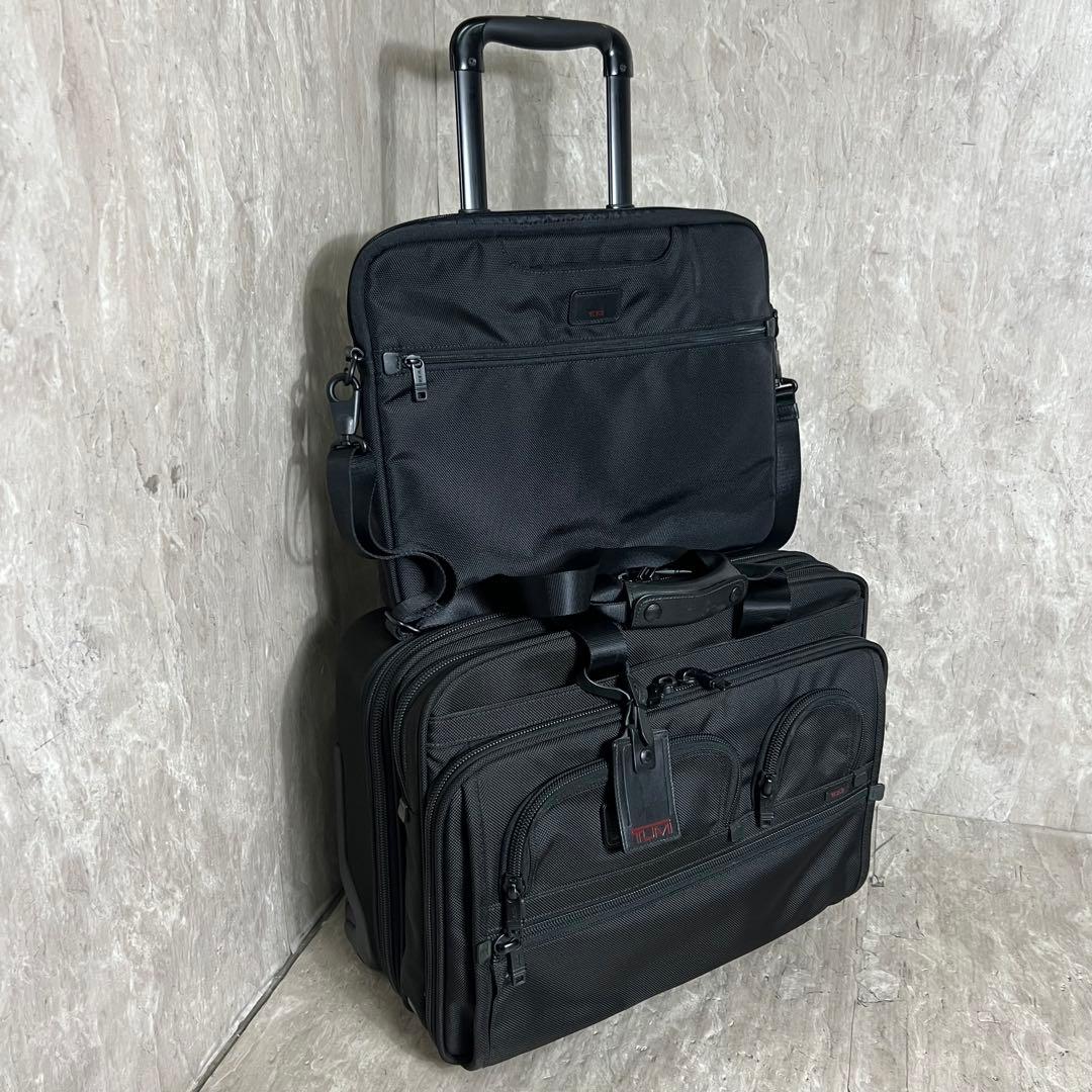 未使用に近い TUMI ビジネスキャリーバッグ ブリーフケース付 26127DH