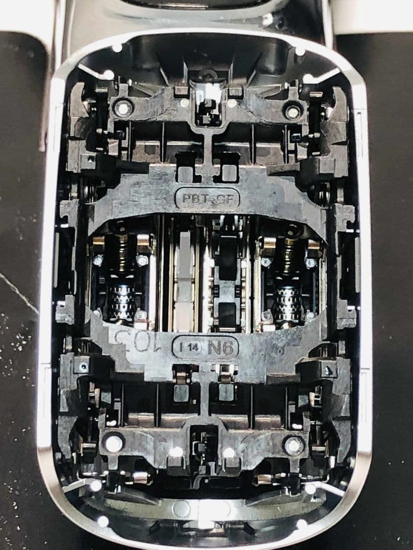 【展示、未使用品】Braun S9 PRO+ 9577ccメンズ電気シェーバー