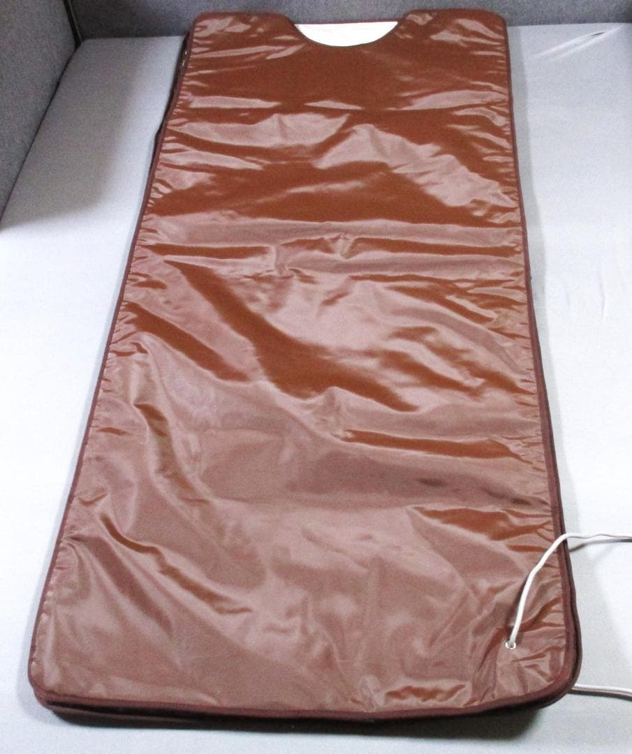 MOCO ゲルマ＆遠赤外線ヒートマット 三つ折り 温熱マット 発汗 サウナマット